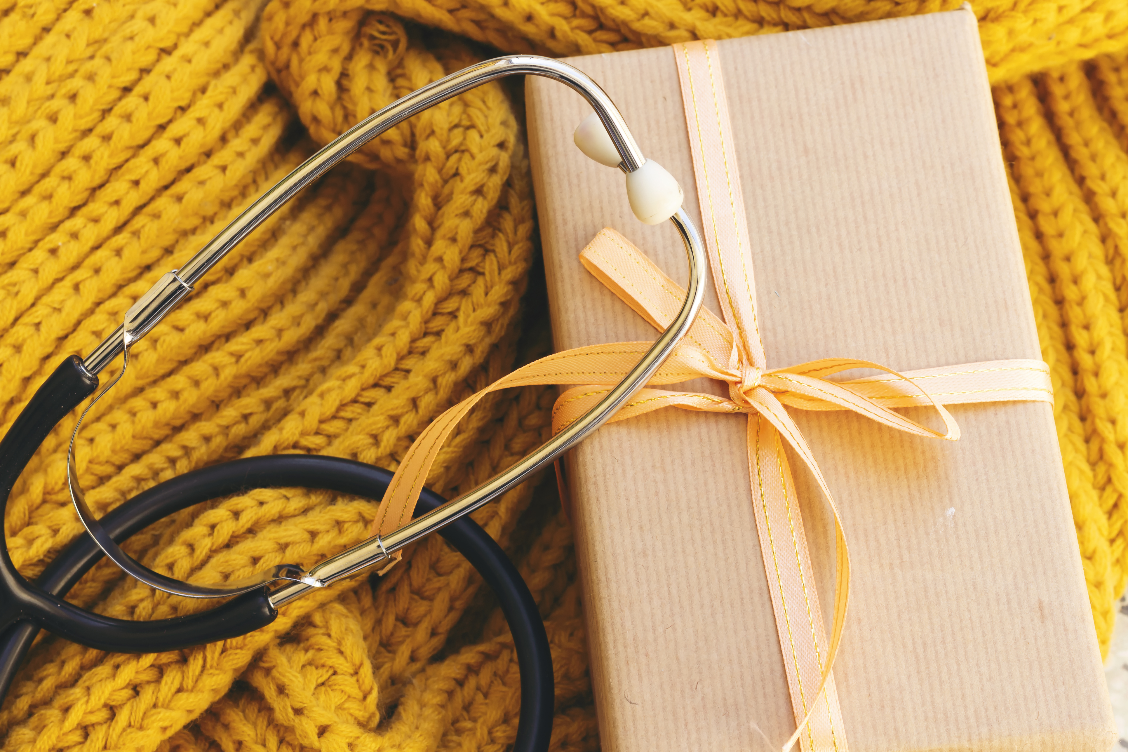15 Holiday Wish List Must-Haves for Nurses