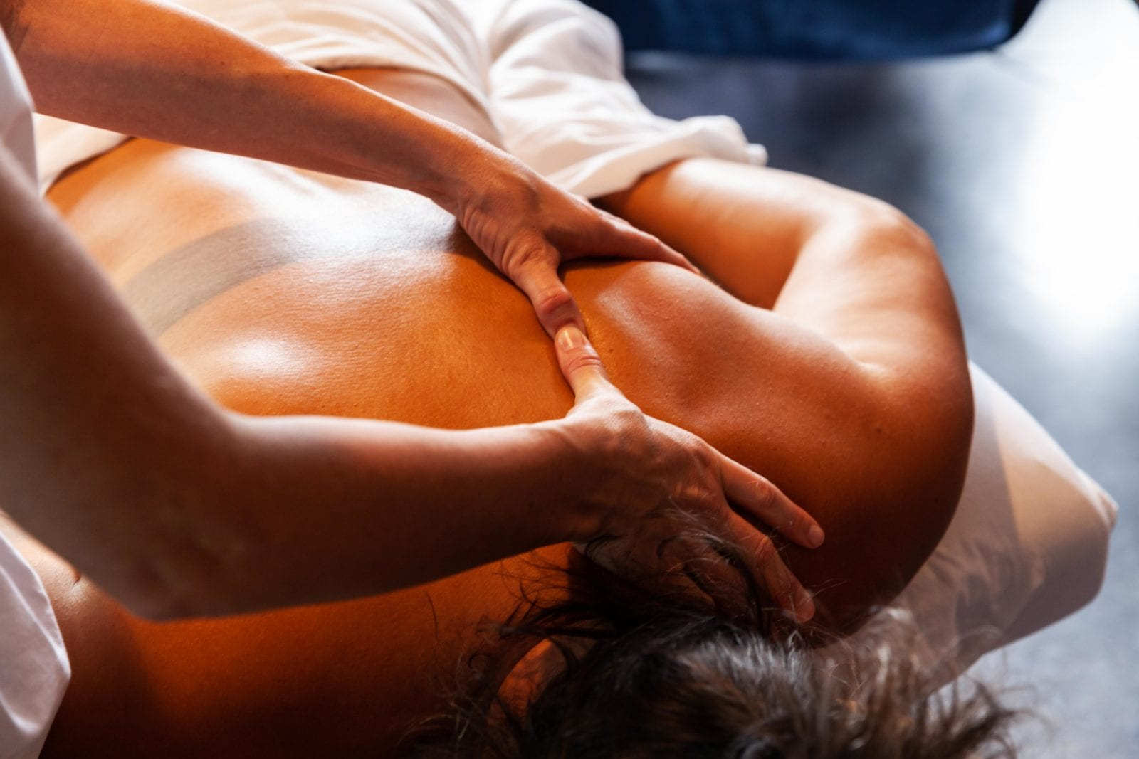 A Profession with a Bright Future: 5 Advantages to Being a Clinical Massage Therapist